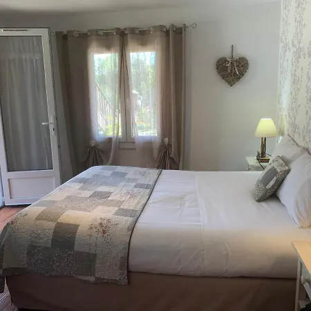 Les Ambres Hotel Roussillon en Isere