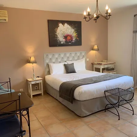 Les Ambres 3* Roussillon en Isere