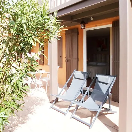 Hotel Les Ambres 3*