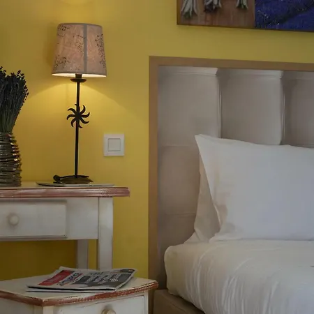 Les Ambres Otel Roussillon en Isere